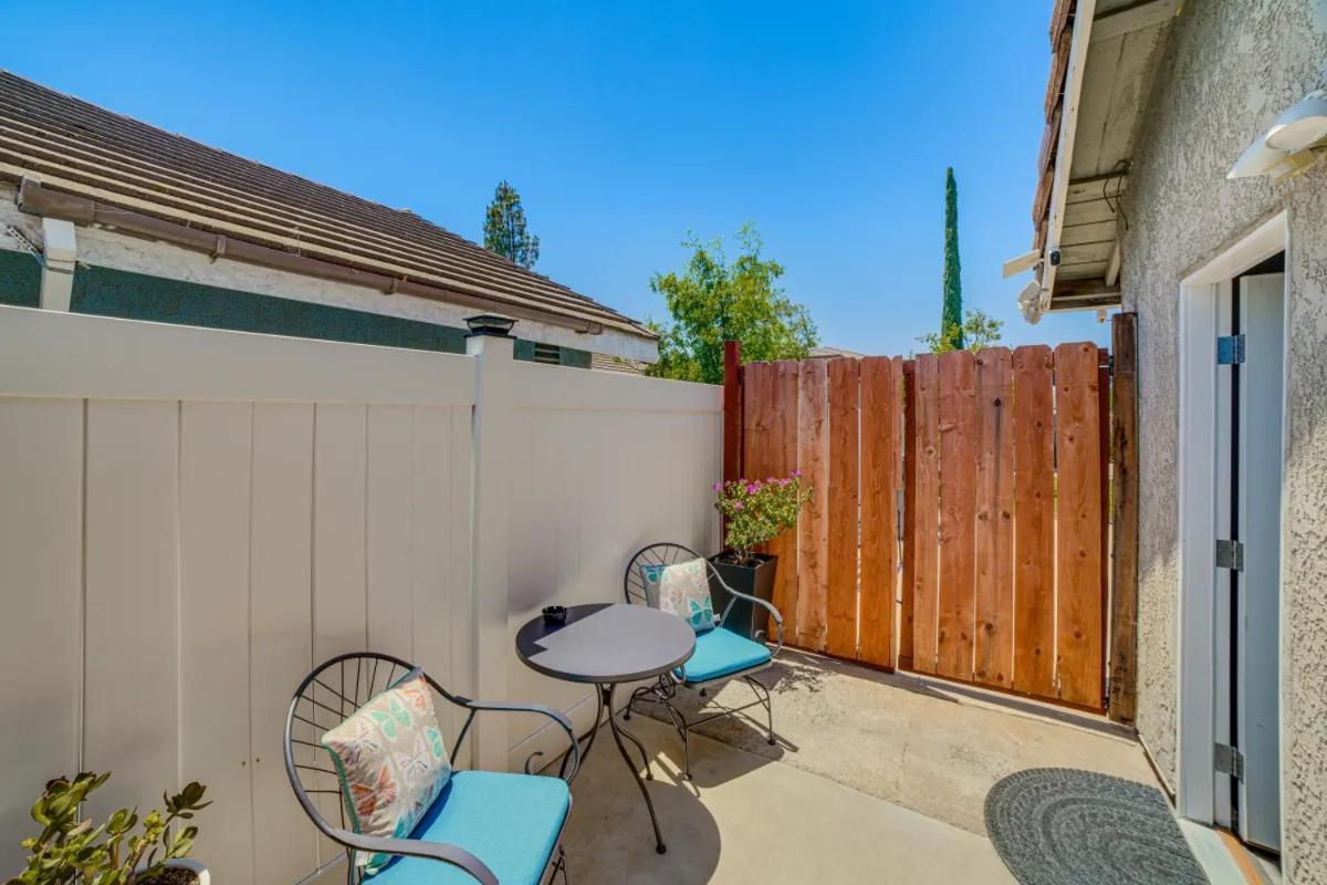 Spacious Studio With Private Entry Moreno Valley Extérieur photo